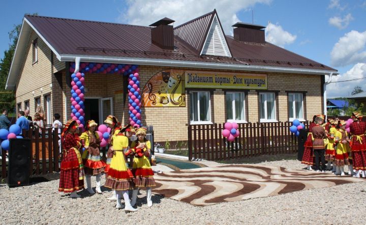 Итоги 2017 года: построено и отремонтировано по одному дому культуры в заинских селах
