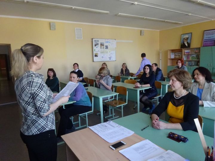 Заинские родители сдали экзамен по татарскому языку